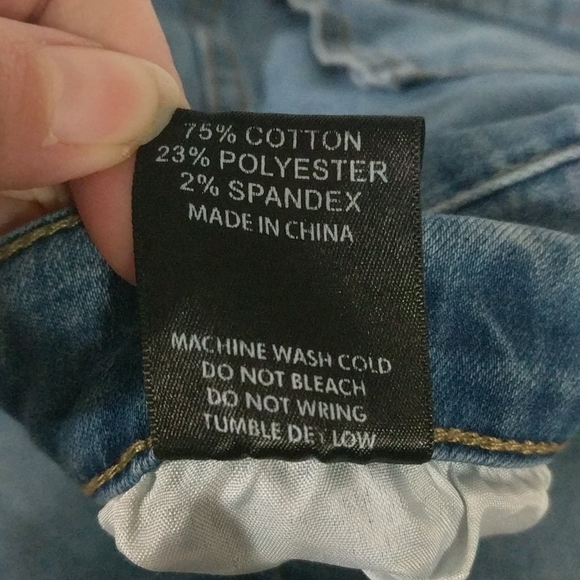 Spark Distressed Skinny Medium Wash - size 36 x 34 - Picture 5 of 9